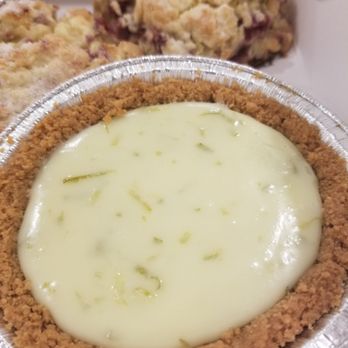 Duchess Atelier - Key Lime Tart - Cooking Schools Near Me - Edmonton, Alberta Duchess Atelier - Key Lime Tart - Cooking Schools Near Me - Edmonton, Alberta