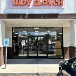 Indy Clover - Arizona Thrift Store