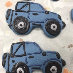 Ebby's Pet Bakery & Boutique 