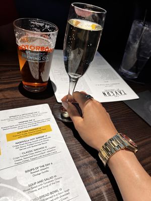 The Tavern at Lakeside by null