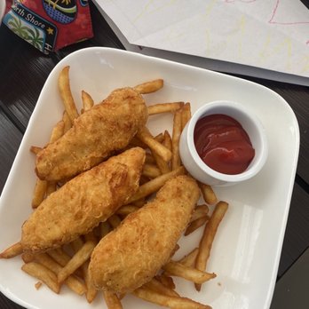 TWO60 Kitchen + Bar - Kids chicken tenders - New American Near Me - Fairfield, California TWO60 Kitchen + Bar - Kids chicken tenders - New American Near Me - Fairfield, California