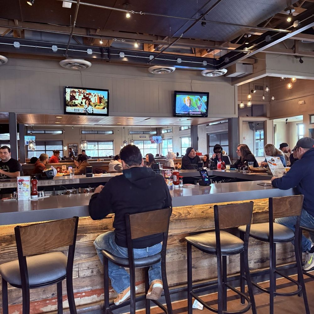 Chili's - Tex-Mex Near Me - Plainville, Massachusetts