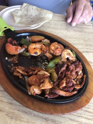 La Bodeguita by null