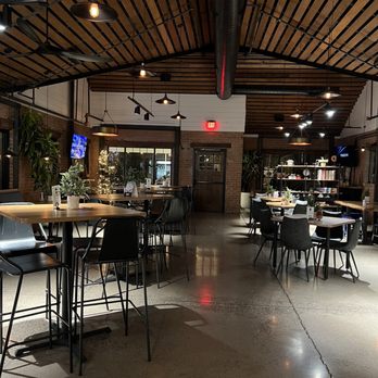 Tap That Downtown - Inside - Bars Near Me - Phoenix, Arizona Tap That Downtown - Inside - Bars Near Me - Phoenix, Arizona