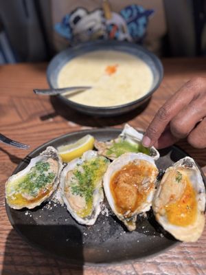 Whiskey & Oyster by null