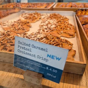 Paris Baguette - Salted caramel pretzel croissant crisp - $4.50 - Bakeries Near Me - Columbus, Ohio Paris Baguette - Salted caramel pretzel croissant crisp - $4.50 - Bakeries Near Me - Columbus, Ohio