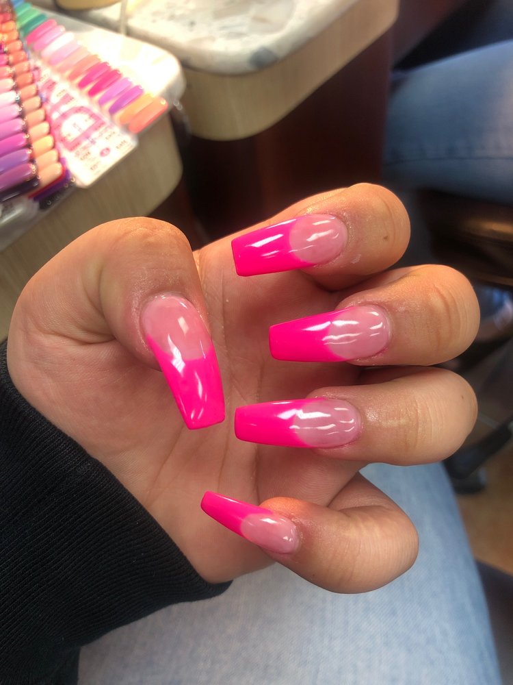 CLASSY NAILS 56 Photos & 18 Reviews 626 S Ferdon Blvd, Crestview