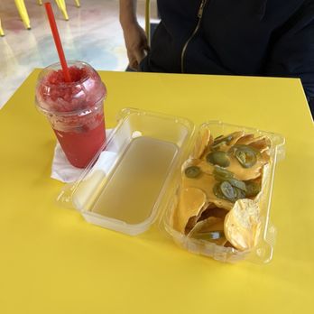 La Michoacana De Dena - Ice Cream & Frozen Yogurt Near Me - Pasadena, California