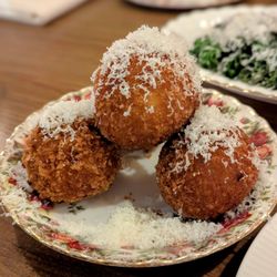 Bernadette’s - Fried ocheshishak