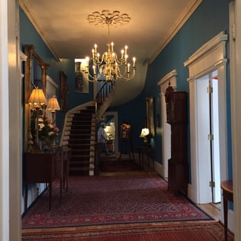 Antrim 1844 - Mansion entrance - Hotels Near Me - Taneytown, Maryland Antrim 1844 - Mansion entrance - Hotels Near Me - Taneytown, Maryland