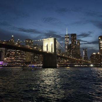 Circle Line Sightseeing Cruises - Boat Tours Near Me - New York, New York