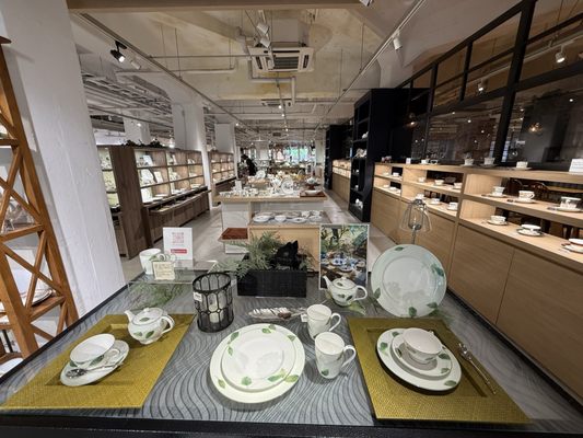 Noritake Garden by null