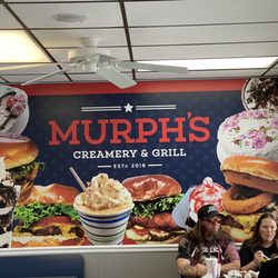 Murph's Creamery & Grill - Dining Room