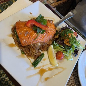 Lemon Grass Thai Cuisine - Salmon pad Thai - Thai Near Me - Fairbanks, Alaska Lemon Grass Thai Cuisine - Salmon pad Thai - Thai Near Me - Fairbanks, Alaska