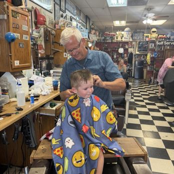 Stew's Barber Shop - Stew himself!!!! - Barbers Near Me - Temecula, California Stew's Barber Shop - Stew himself!!!! - Barbers Near Me - Temecula, California