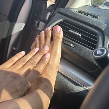 Oscar Nail Salon - Love my mani n pedi!! - Nail Salons Near Me - Frisco, Texas