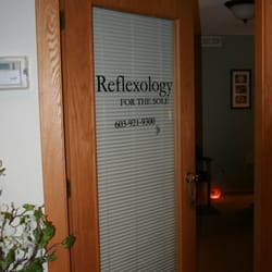 Reflexology For The Sole - Come on in and spend one hour of reflexology on your feet - you deserve it!