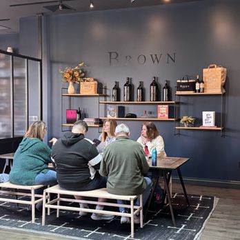 Brown Downtown Napa - Another seating area (picnic table style) - Wine Bars Near Me - Napa, California