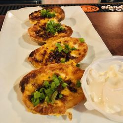 R-Macs Publick House - Potato skins