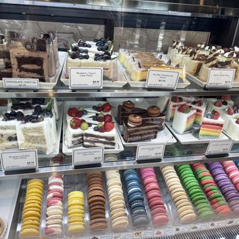 Paris Baguette - Bakeries Near Me - Brea, California