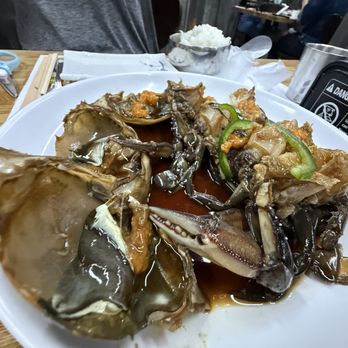 T-Fish - Smaller crabs, but still plenty of flesh - Sushi Bars Near Me - Los Angeles, California