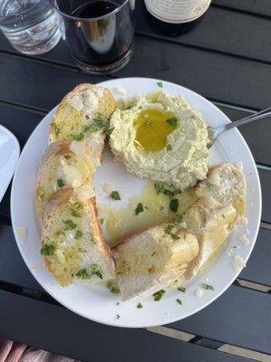 Tarasque Cucina by null