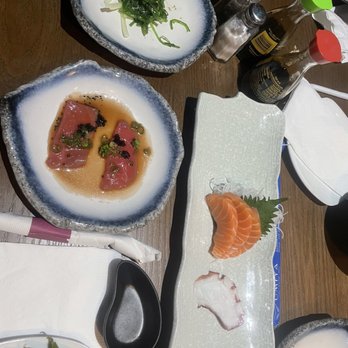 Umiya - Tuna carpaccio, seaweed salad, salmon and octopus sashimi. - Sushi Bars Near Me - San Antonio, Texas