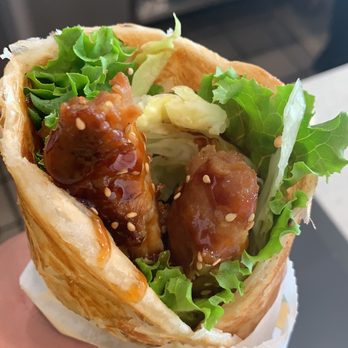 Liang Crispy Roll - chicken - Juice Bars & Smoothies Near Me - Rowland Heights, California
