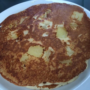 Vivian's Cafe - Pineapple pancakes... They sounded so much better on paper than they turned out to be - Breakfast & Brunch Near Me - Studio City, California