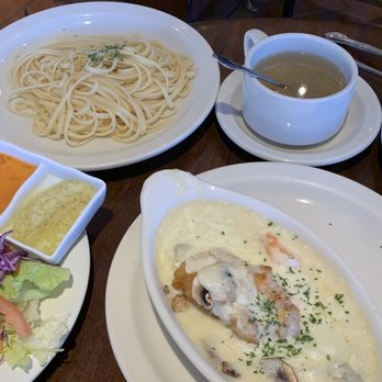 Savoy Kitchen - Baked Seafood Casserole with pasta - Asian Fusion Near Me - Alhambra, California Savoy Kitchen - Baked Seafood Casserole with pasta - Asian Fusion Near Me - Alhambra, California