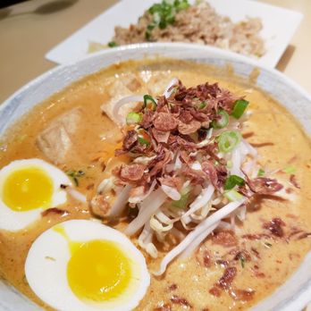 Mama Asian Bistro - Sushi Bars Near Me - Coconut Creek, Florida Mama Asian Bistro - Sushi Bars Near Me - Coconut Creek, Florida