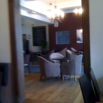 Brookmans - Restaurant entrance - Hotels Near Me - Hatfield, HRT Brookmans - Restaurant entrance - Hotels Near Me - Hatfield, HRT
