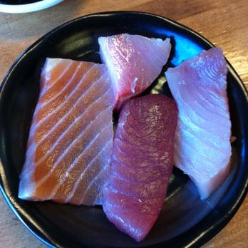 Geta - 1 piece of each fish! So soft and fresh :3 - Japanese Near Me - Oakland, California Geta - 1 piece of each fish! So soft and fresh :3 - Japanese Near Me - Oakland, California