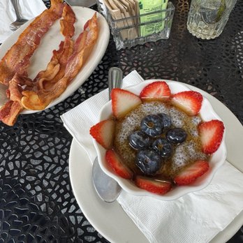Cozy Corner Cafe - Breakfast & Brunch Near Me - Cold Spring, New York