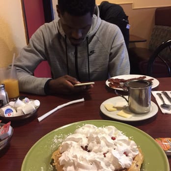 Brail's Restaurant - Waiting on his grits of course. - American Near Me - Eugene, Oregon Brail's Restaurant - Waiting on his grits of course. - American Near Me - Eugene, Oregon
