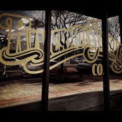 Riverside Shave - Store front