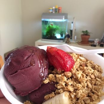 Hash Papas - Generous scoop of acai! - Acai Bowls Near Me - San Diego, California