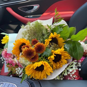 Mountain View Grant Florist - Florists Near Me - Mountain View, California