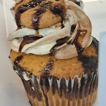 Doughgirl Cupcakes - Dessert - Bakeries Near Me - Brooklyn, New York Doughgirl Cupcakes - Dessert - Bakeries Near Me - Brooklyn, New York