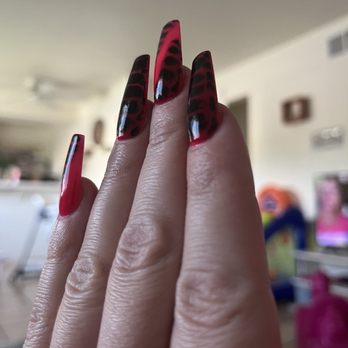 Q Nails - Nail Salons Near Me - Palm Desert, California Q Nails - Nail Salons Near Me - Palm Desert, California