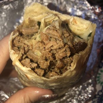 Daniel's Tacos - Look at the meat - superb - Tacos Near Me - North Hills, California Daniel's Tacos - Look at the meat - superb - Tacos Near Me - North Hills, California