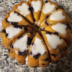 Lemon blueberry pound cake