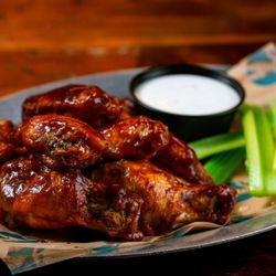 Tin Roof - KC BBQ Wings