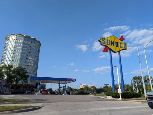 Sunoco Gas Station