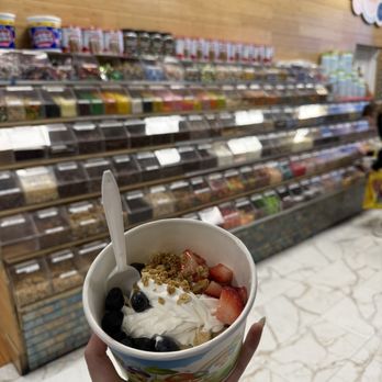 Tasti D-Lite - Ice Cream & Frozen Yogurt Near Me - New York, New York Tasti D-Lite - Ice Cream & Frozen Yogurt Near Me - New York, New York