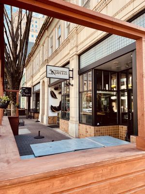 Young Cardinal Cafe and Co. by null