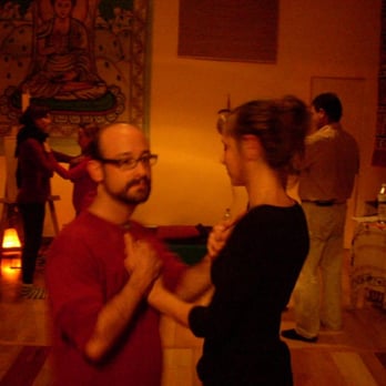Uranium - Talleres de Tantra, amor y erotismo consciente y meditativo - Physical Therapy Near Me - Valencia, V