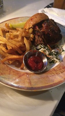 Queens Bully by null