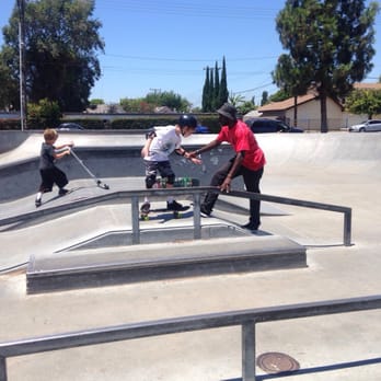 Intro 2 Skateboarding - Skate Parks Near Me - Huntington Beach, California Intro 2 Skateboarding - Skate Parks Near Me - Huntington Beach, California