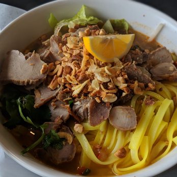 Comeback Cafe - Spicy noodle bowl - Vietnamese Near Me - Emeryville, California